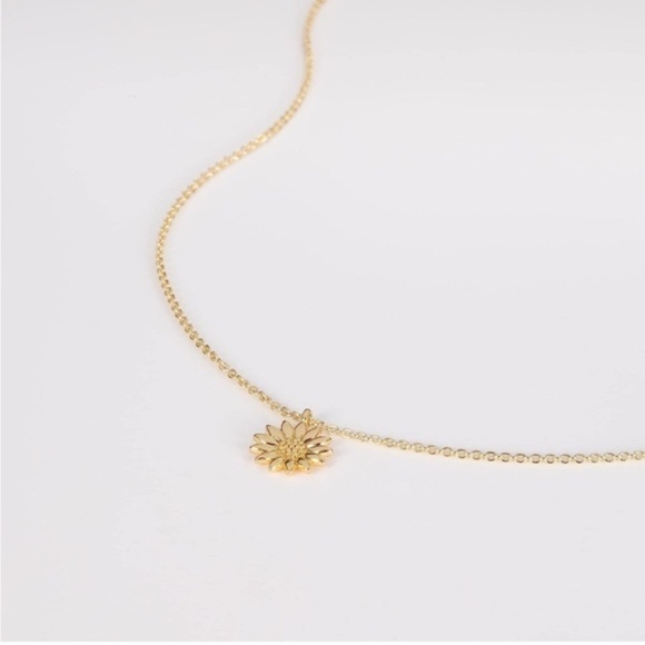 GOLD 14k Gold Plated Sunflower Pendant Chain Necklace - Picture 4 of 4